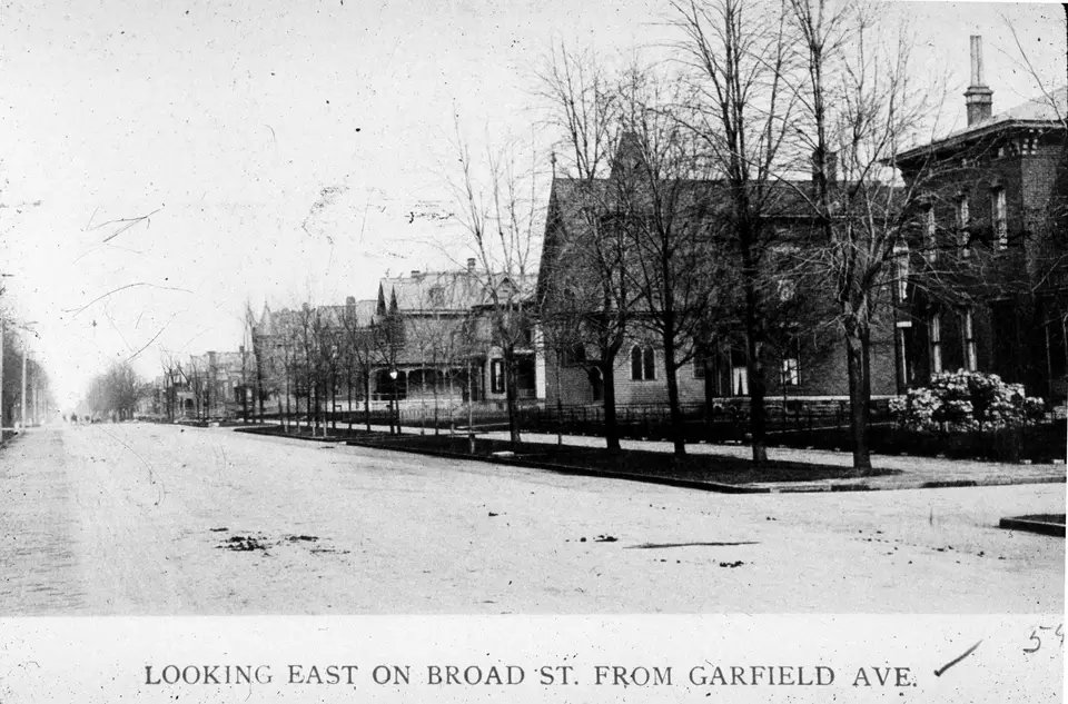 Looking east on Broad Street from Garfield Avenue, 1889 (archival photograph)