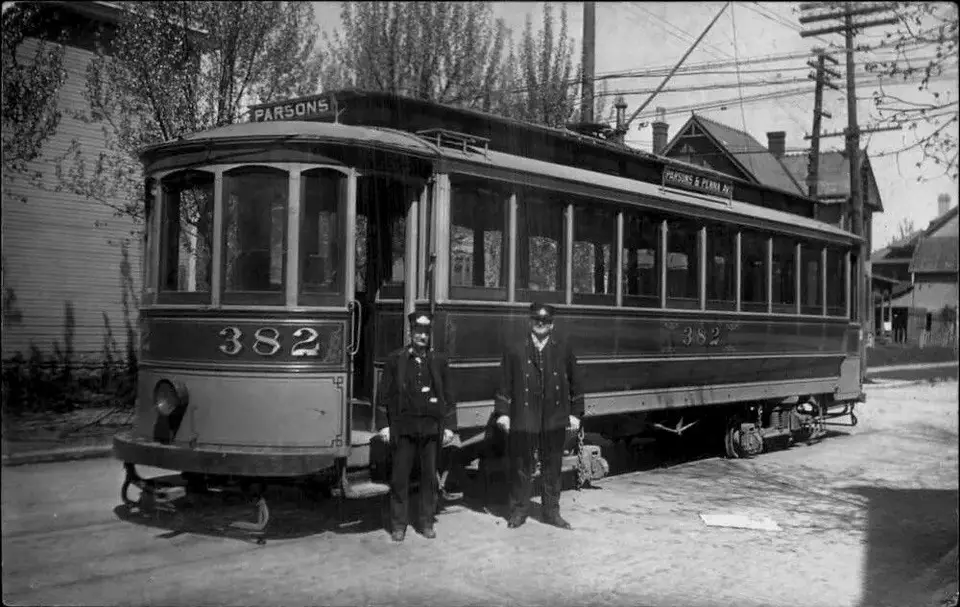 Trolley No. 382, Parsons Avenue line, Undated (archival photograph)