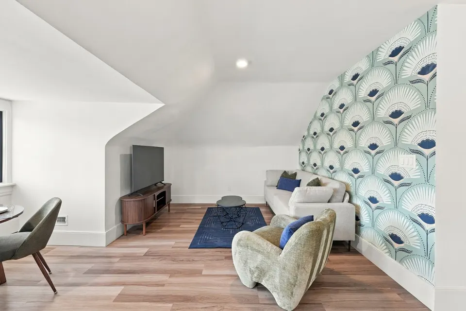 Unit 6, living room