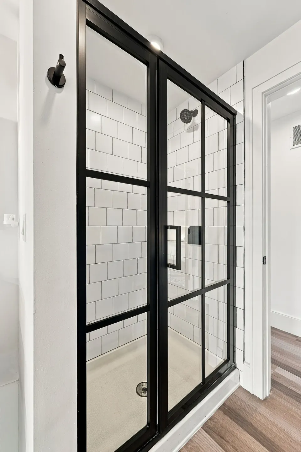 Unit 6, shower